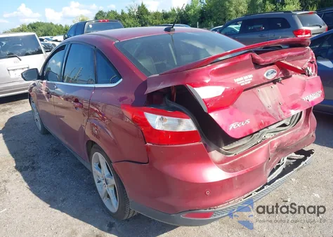 2014 Ford Focus Titanium from USA, damaged, VIN 1FADP3J29EL241355